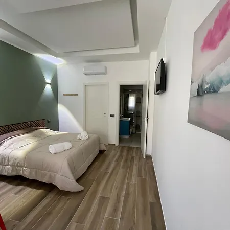 Guest * מילאנו